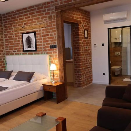 Apartament Przy Rynku Κέλμνο Εξωτερικό φωτογραφία