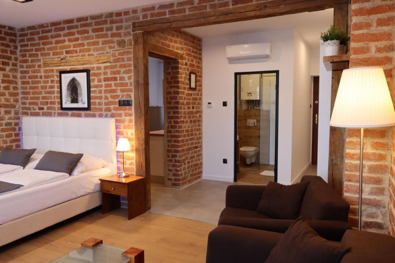 Apartament Przy Rynku Κέλμνο Εξωτερικό φωτογραφία